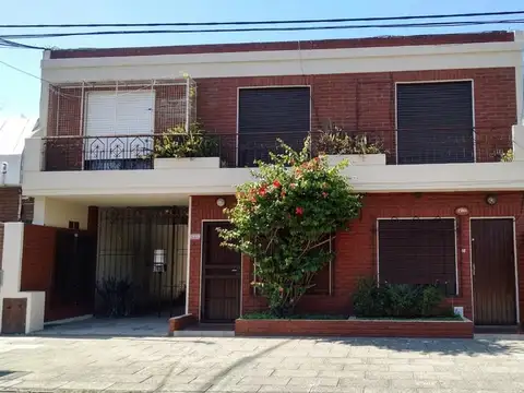 *DEPTO. TIPO PH 2 AMB. EN PLANTA BAJA CON PATIO Y LAVADERO