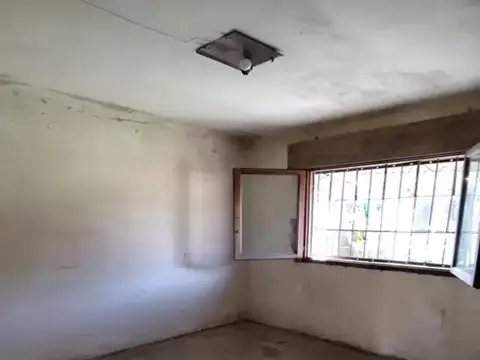 Quinta en venta, 1 dormitorios en Ingeniero Maschwitz, oportunidad, con jardín