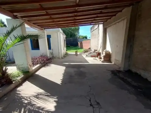 Quinta en venta, 1 dormitorios en Ingeniero Maschwitz, oportunidad, con jardín
