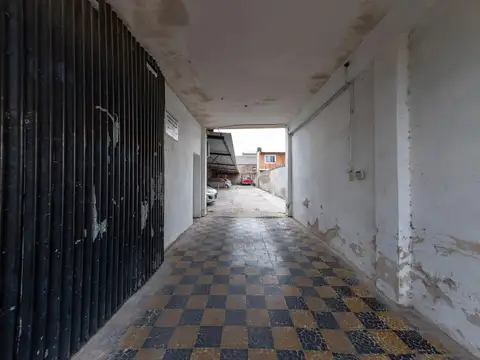 Galpon en Venta en Remedios de Escalada de San Martín, USD 115.000
