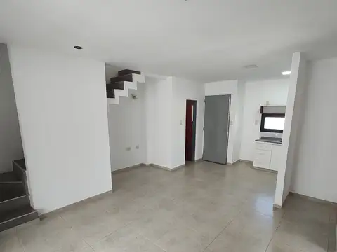 Dúplex Esquina Avenida Italia