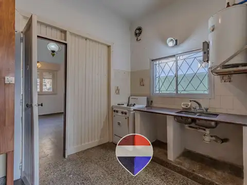 Casa 3 ambientes con 1 baño