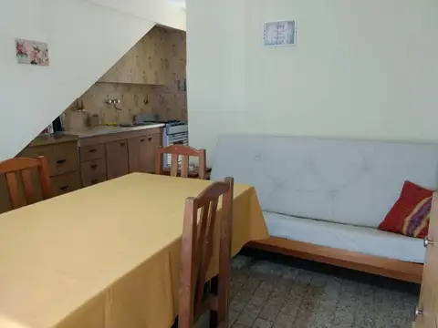 Departamento 9 ambientes con 3 baños
