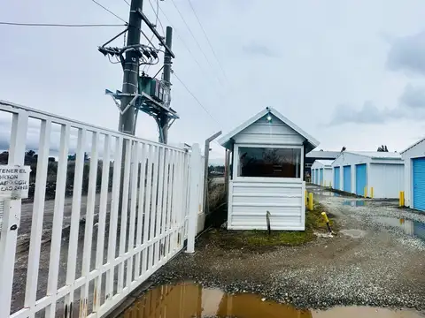 Depósito 11m2 Esandi