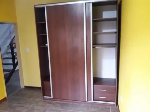 Depto Tipo Casa en Alquiler en Avellaneda, $ 750.000