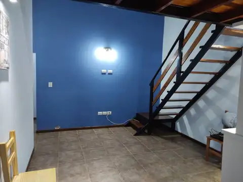 PH 3 AMB. IMPECABLE - 1 piso  X ESCALERA - AVELLANEDA