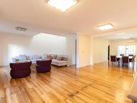 Casa en Venta de 5 dormitorios