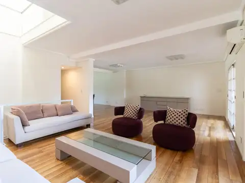 Casa en Venta en Belgrano R, USD 980.000