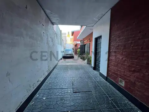 Ramon Carrillo 2500, Piso 0