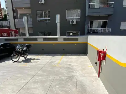 Cochera en venta - 12Mts2 - Caballito