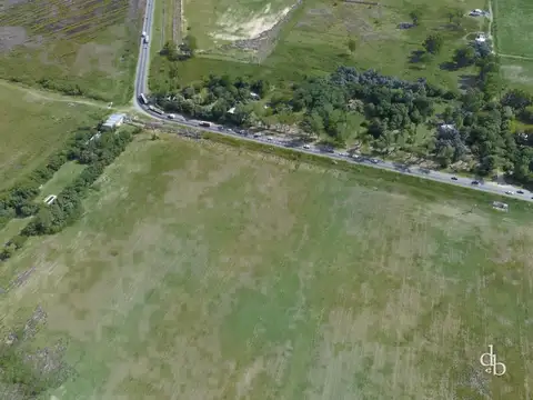 Terreno en Venta 27  mts Fondo