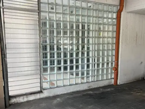 Cochera en Venta Cubierta