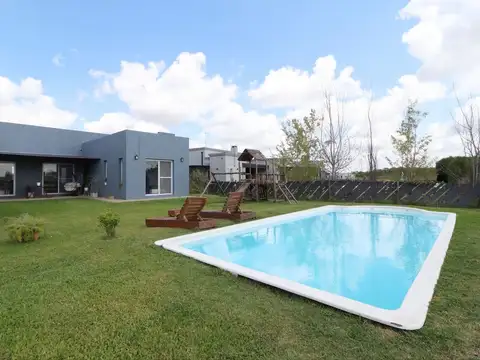 Casa en Venta en Zelaya, USD 180.000