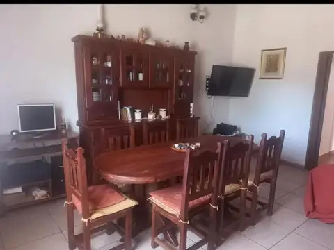 Casa en Alquiler Temporal con 2 cocheras
