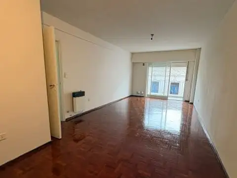 RIOJA 1351 , Piso 3