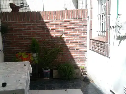 Almagro Amplio Monoambiente tipo Loft con Patio