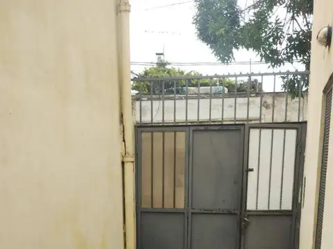 Casa en Venta en Barrio Industrial, USD 37.000