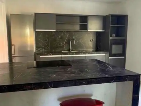 ALQUILER | Moderna propiedad de 4 ambientes en Merlo