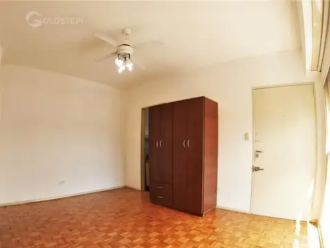 Hipolito Yrigoyen al 2500