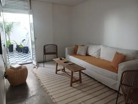 Avenida Luis María Campos 300