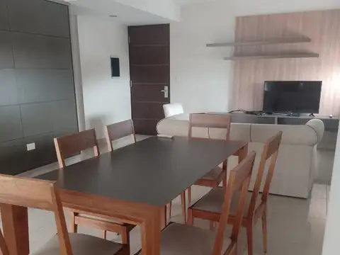 DEPARTAMENTO DE CATEGORIA EN VENTA