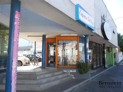 Local en Alquiler en Ituzaingó, $ 320.000