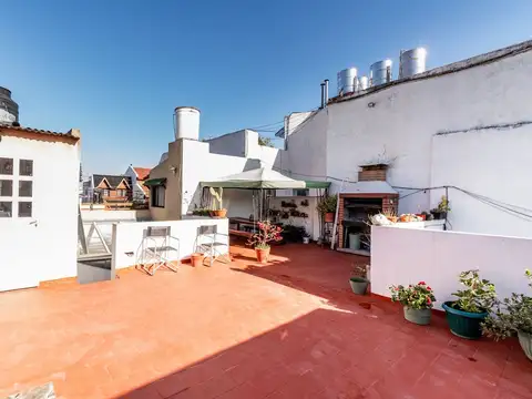 Venta PH 3 ambientes c/terraza - Villa Devoto