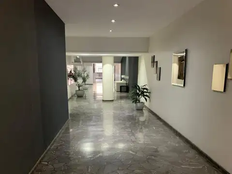 Escalada 100, Piso 11