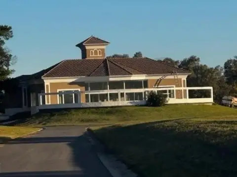 Terreno en Venta en Pinares, USD 47.000