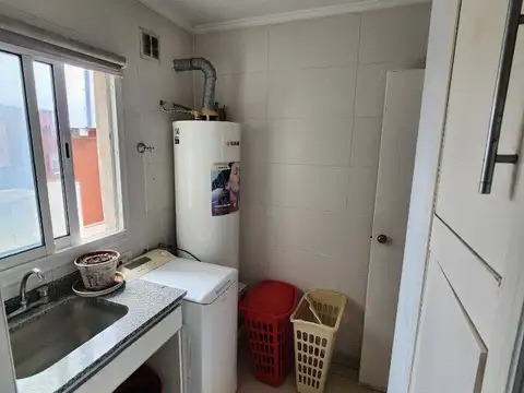 Piso de 5 ambientes en pleno centro de Mar del Plata