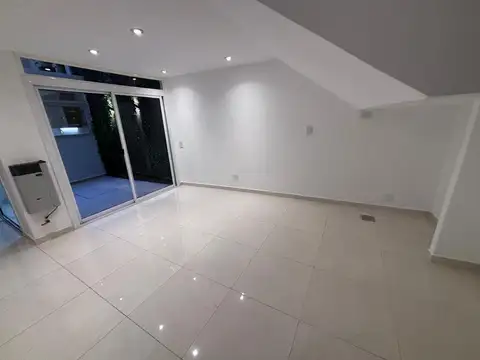 Depto Tipo Casa en Alquiler 35 años