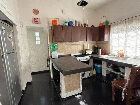 Depto Tipo Casa en Venta en Morón Sur, USD 80.000