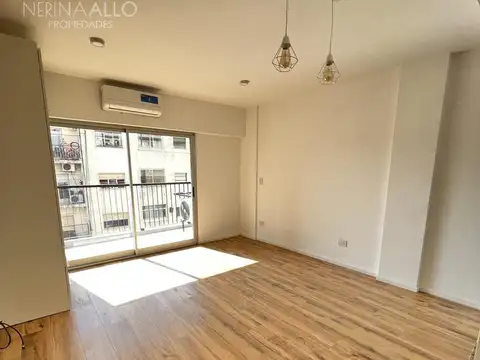 VENTA Departamento monoambiente Flores
