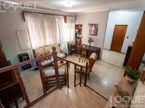 Casa con 4 dormitorios en venta. Barrio Candioti Norte