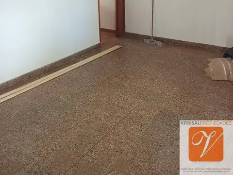 Depto Tipo Casa en Alquiler en Villa Ballester, $ 850.000