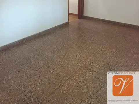 Depto Tipo Casa en Alquiler en Villa Ballester, $ 750.000