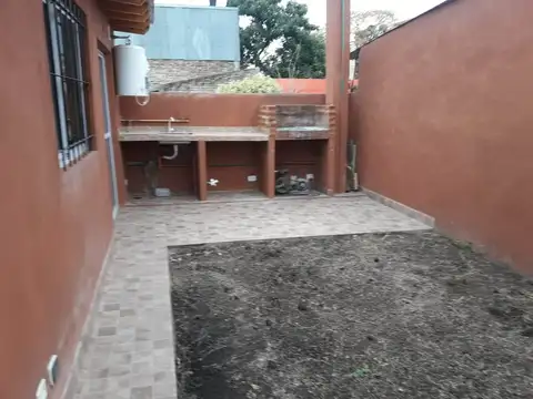 Depto Tipo Casa en Venta de 2 dormitorios