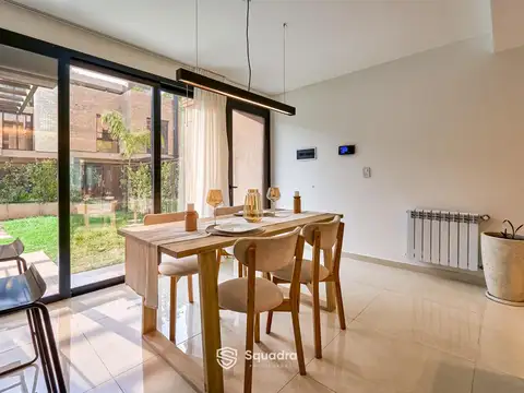 Casa 4 ambientes con 3 baños