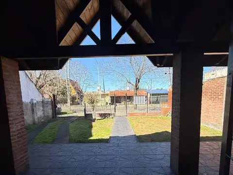 Casa en Venta en Luis Guillon, USD 95.000