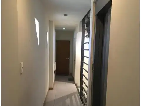 OFICINA CON DIVISORES (3)