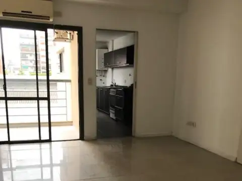 Avenida Juan Bautista Alberdi 500