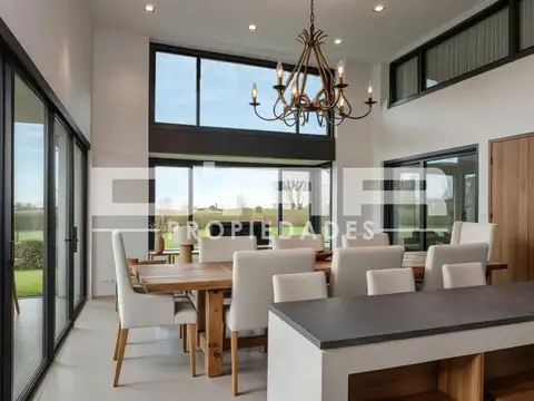 Casa en Venta en Canning, USD 295.000