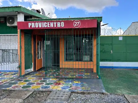 Ruta 8 km 27, 200