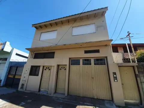 Departamento 2 Ambientes - Remedios de escalada.