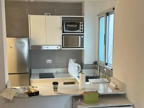 Departamento  con jardín semiprivado  Palermo Chico  Apto Profesional )