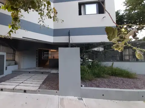 Roberto Lage 800, Piso 7