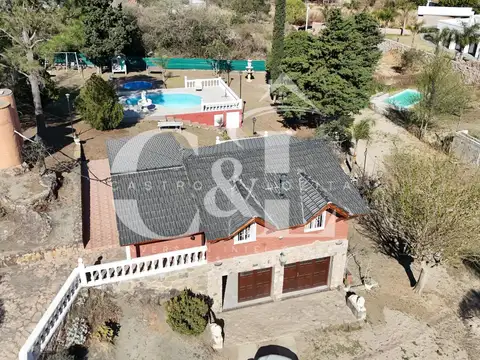 Casa en Venta en Villa Del Lago, USD 140.000