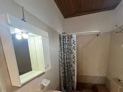 Departamento en Alquiler en Temperley, $ 350.000