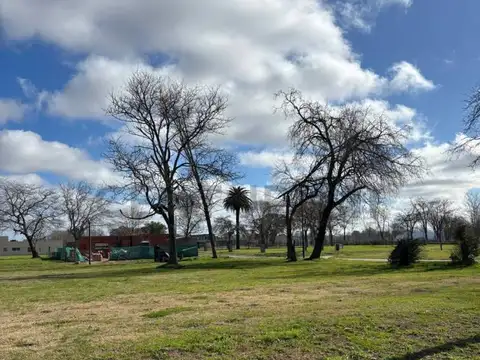 VENTA DE LOTE BARRIO SEMI CERRADO LAS MORAS, GUTIÉRREZ (BERAZATEGUI)