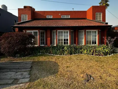 Casa en Venta de 5 dormitorios